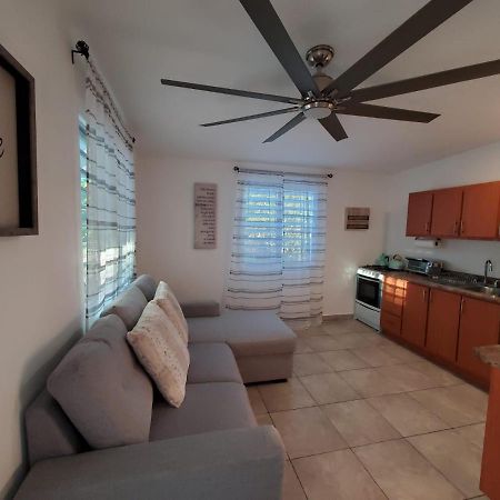 Aguadilla Sunrise Apt With Ac Wifi 8 Minute Walk From Crashboat Beach מראה חיצוני תמונה